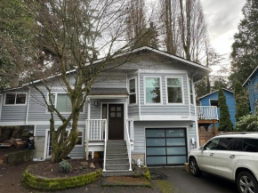 Cozy Home in Wedgewood Oasis 2